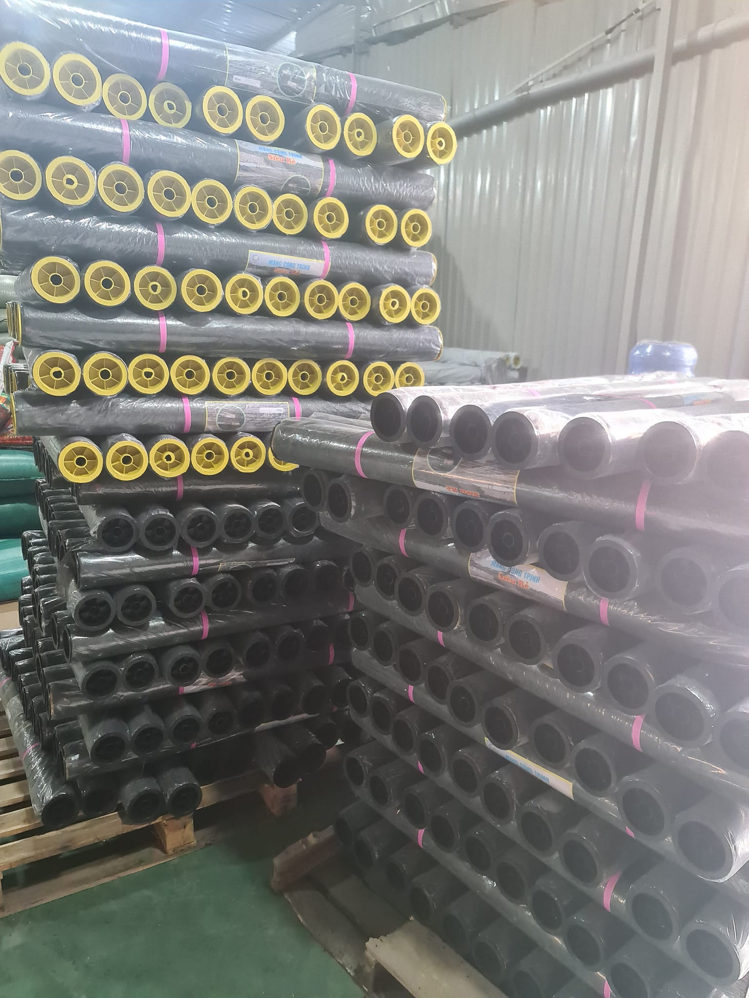 Nilon lót sàn đổ bê tông