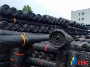 So Sánh Lưới Nhựa Hàng Rào Và Lưới Thép: Nên Dùng Loại Nào?