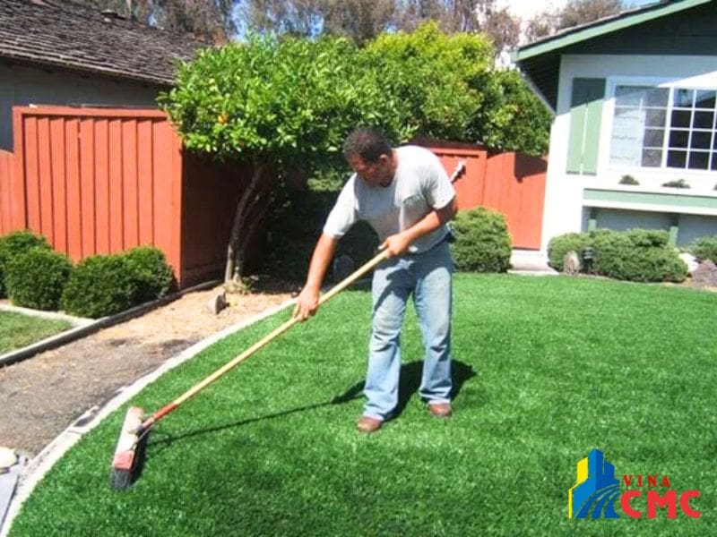 Biện pháp bảo dưỡng cỏ nhân tạo định kỳ để tăng tuổi thọ